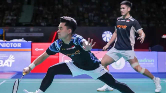 Leo/Daniel Rebut Tiket Final Thaialnd Open 2026 usai Bungkam Ganda China, 5. Final Italian Open 2026: Jannik Sinner Hadapi Casper Ruud dalam Duel Perebutan Takhta Roma, 4. Sengit! Wakil Indonesia ke Kejuaraan Basket Asia Pasifik Ditentukan Besok di MS Sport Arena BSD, 3. KO Brutal dalam Hitungan Detik Guncang Dunia Tinju, 2. Leo/Daniel Rebut Tiket Final Thailand Open 2026 usai Bungkam Ganda China, 1. Bukan Cuma Absen di Catalunya, Marc Marquez Kini Terancam Gagal Tampil di Mugello