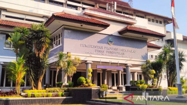 Gedung Dinas Pendidikan Provinsi Jawa Barat di Bandung