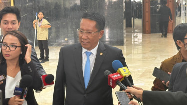 Menteri Hukum (Menkum) Supratman Andi Agtas di Kompleks Parlemen, Senayan, Jakarta Pusat
