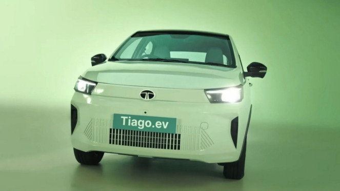 Mobil Tata Tiago EV Terbaru