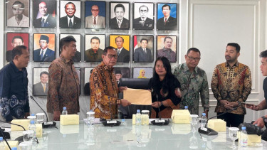 Fraksi Golkar Terima Aspirasi Sopir Logistik