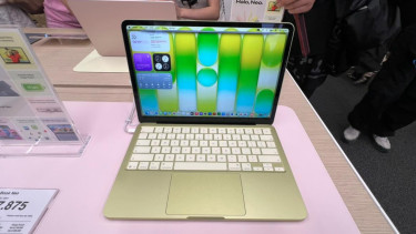 MacBook Neo warna Citrus