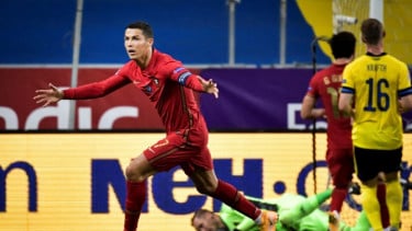 Cristiano Ronaldo Membela Timnas Portugal, Sejarah Portugal di Piala Dunia: Besar di Eropa, Masih Penasaran di Dunia, Perjalanan Kualifikasi: Sempat Terguncang, Portugal Bangkit, Cristiano Ronaldo dan Misi Terakhir Sang Raja, Kekuatan Portugal di Piala Dunia 2026, Jadwal Portugal di Piala Dunia 2026, Peluang Portugal di Piala Dunia 2026