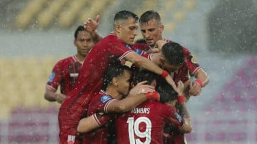 Persis Solo