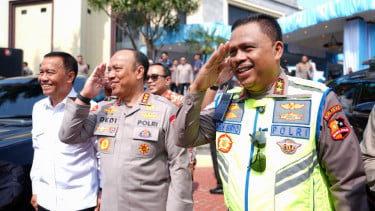 Wakapolri Komjen Dedi Prasetyo dan Kakorlantas Polri Irjen Agus Suryonugroho