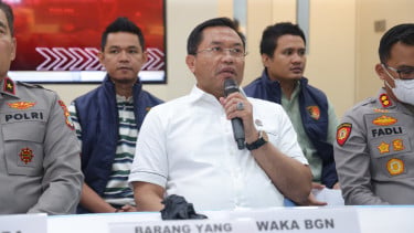 Wakil Kepala BGN, Sony Sanjaya (tengah)