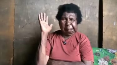 Tokoh perempuan adat dan pejuang lingkungan dari Merauke, Mama Sinta