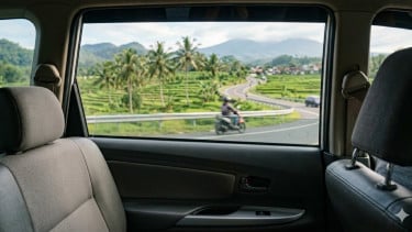 Ilustrasi Jendela Mobil