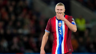 Erling Haaland membela Norwegia