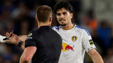 Bek Leeds United, Pascal Struijk