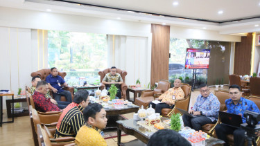Sekjen Kemendagri Dorong Percepatan Kelengkapan Administrasi K/L untuk Pencairan Anggaran Pascabencana Sumatera