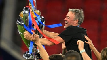 Pelatih PSG Luis Enrique