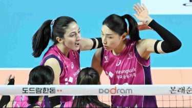 Mantan pemain asing Pink Spiders, Tutku Burcu.