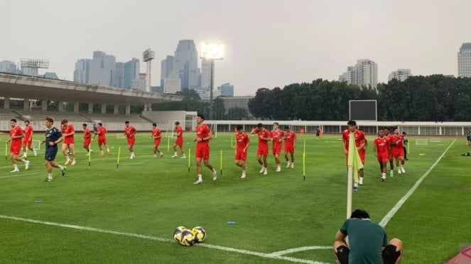 Latihan terbuka timnas Indonesia di Stadion Madya Gelora Bung Karno, Jakarta, Senin 1 Juni 2026.
