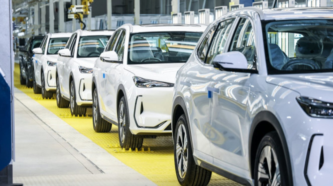 Proton Tambah Pabrik EV