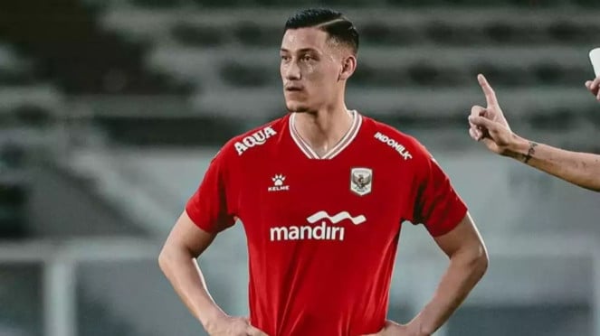 Kapten Timnas Indonesia Jay Idzes, 1. Eliano Reijnders, 2. Thom Haye, 3. Shayne Pattynama, 4. Jay Idzes, 5. Miliano Jonathans, 6. Marc Klok, 7. Jordi Amat