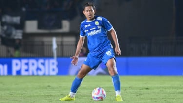 Pemain Persib Bandung, Adam Alis