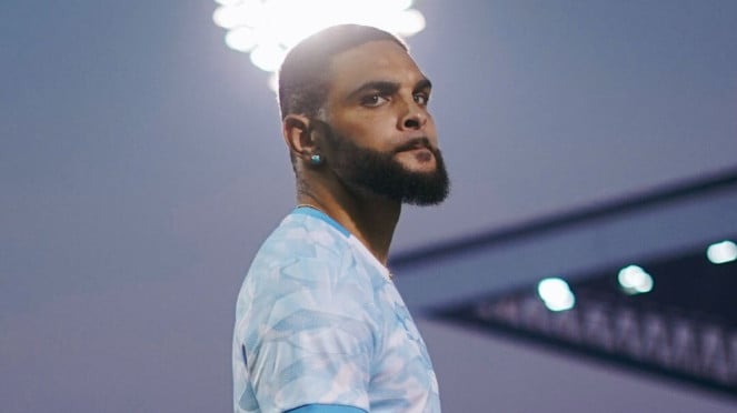 Pemain Persib Bandung Layvin Kurzawa