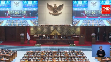 Rapat paripurna pengesahan revisi UU P2SK di Kompleks Parlemen, Senayan, Jakarta Pusat
