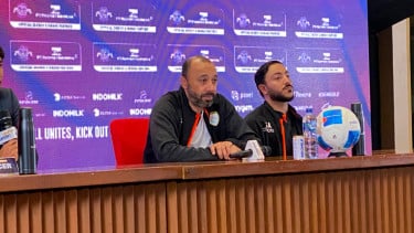 Pelatih Timnas Oman, Tarik Sektioui