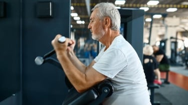 Ilustrasi gym lansia