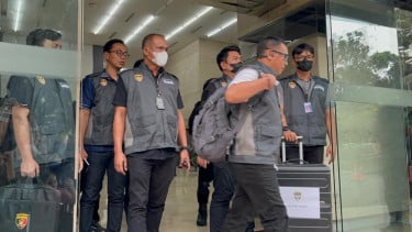 Kortas Tipidkor Polri Geledah Tiga Lokasi di Jatim Terkait Korupsi Pabrik Gula