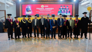 Sidang Doktor Wakil Ketua Komisi VIII DPR Abidin Fikri