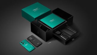 Realme GT 7 Dream Edition., Cuma 200 Unit di Indonesia, Dijual di Tempat Terbatas, Desain Racing Green Khas Aston Martin, Paket Penjualan Khusus Kolektor, Performa dan Kamera Tetap Ganas, Hadiah Spesial: Helm Balap Resmi Aston Martin, Kesimpulan: Lebih dari Sekadar Smartphone