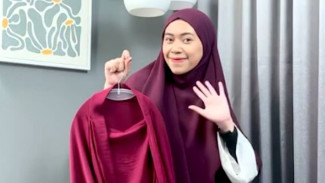 Ilustrasi jualan online