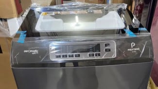 Mesin cuci POLYTRON Zeromatic Laguna PAW 8028Y