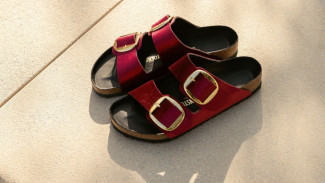 Alas kaki Birkenstock.