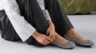 Ilustrasi alas kaki stylish.