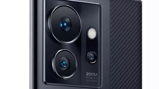 Infinix Zero Ultra 5G dengan kamera 200 MP, 1. Samsung Galaxy S25 Ultra, 2. Infinix Zero Ultra, 3. Xiaomi 15 Ultra, 4. Realme 11 Pro+ 5G, 5. Vivo X300 Pro