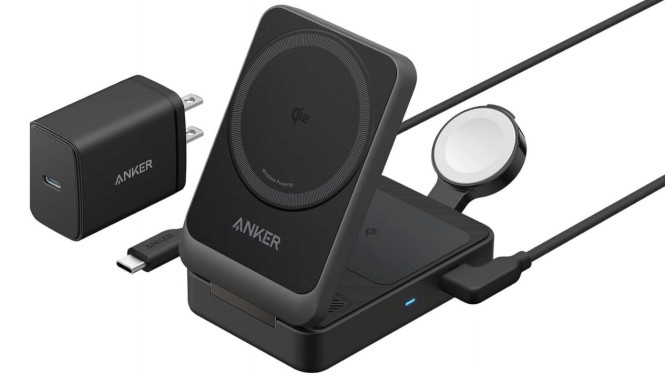 Anker MagGo Wireless Charging Station (Foldable 3-in-1)