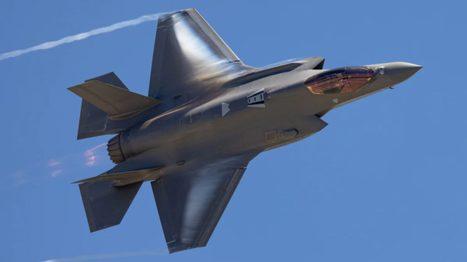 Lockheed Martin F-35 Lightning II, Pesawat Tempur F35, Lockheed Martin F-22 Raptor, Sukhoi Su-57 Felon, Chengdu J-20