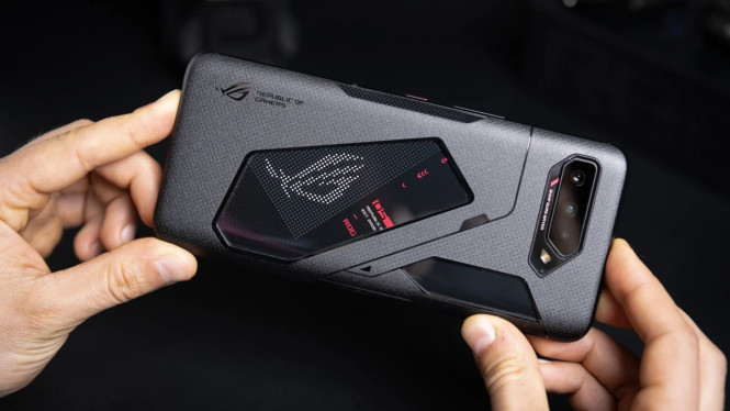 ASUS ROG Phone 5