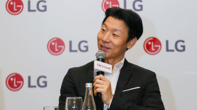 Marketing and Relations Director LG Electronics Indonesia, Jay Jang.
