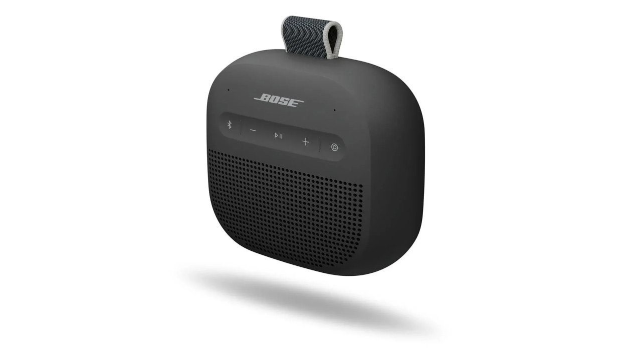 soundlink#bose, Desain Tangguh dan Portabel, Kualitas Suara Tak Main-main, Daya Tahan Baterai yang Impresif, Fitur Bluetooth Terkini dan Codec Modern, Aplikasi Pendukung dan Mode Pesta, Harga dan Ketersediaan