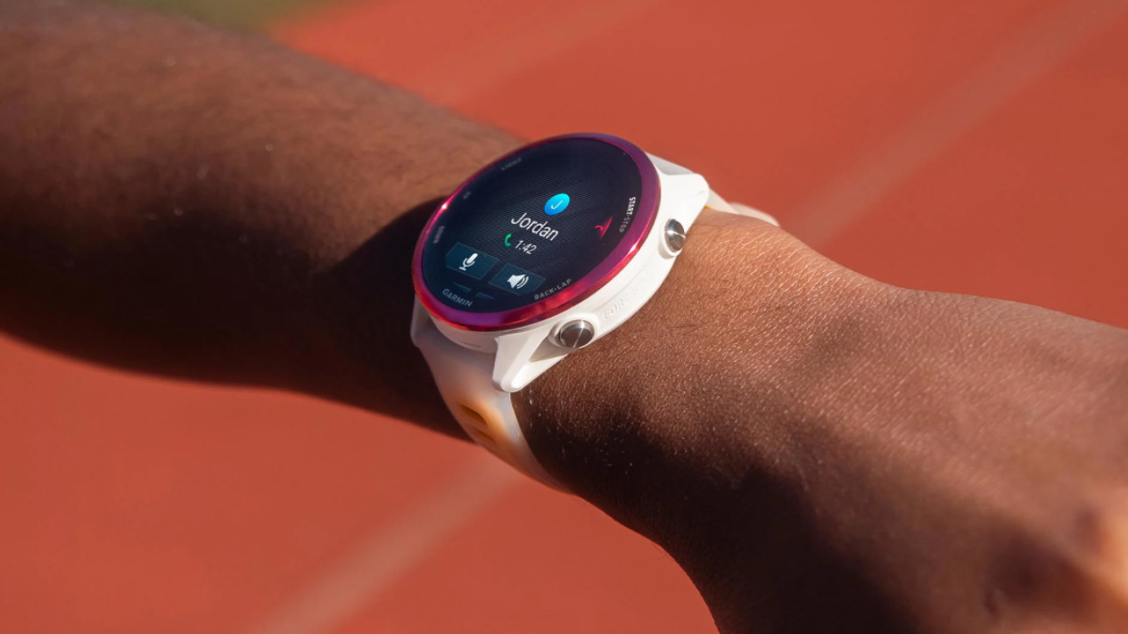 Garmin Forerunner, Mengapa Garmin Forerunner Jadi Pilihan Pelari?, Garmin Forerunner , Pilih Model Garmin Forerunner yang Tepat untukmu, Garmin Forerunner , Lebih dari Sekadar Smartwatch Lari, Investasi untuk Perjalanan Kebugaranmu