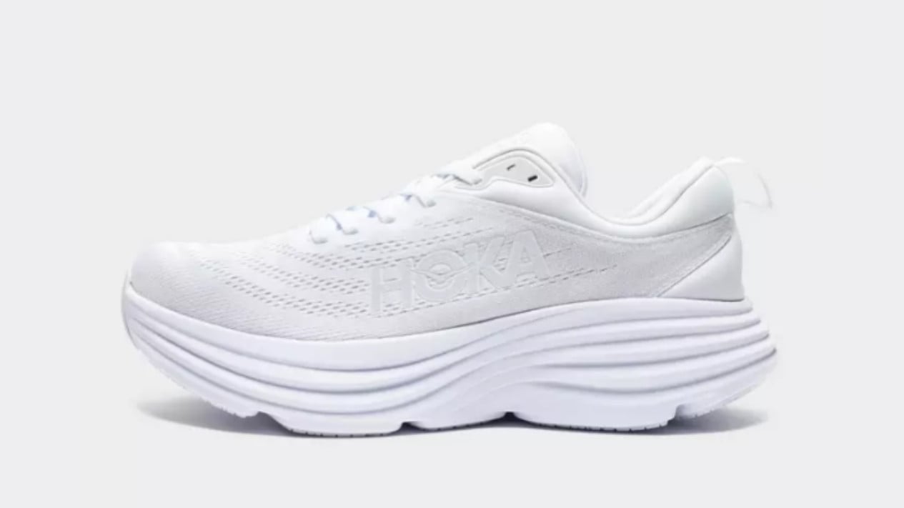 HOKA Bondi 8, Mengapa Sepatu HOKA Begitu Istimewa untuk Jalan Kaki?, 10 Rekomendasi Sepatu HOKA Terbaik 2025 (Beserta Estimasi Harga), HOKA Bondi 8 , HOKA Clifton 9 , HOKA Arahi 7 , HOKA Kawana 2 , HOKA Transport , HOKA Mach 6 , HOKA Gaviota 5 , HOKA Anacapa 2 Low GTX , HOKA Solimar , HOKA Ora Recovery Slide 3 , Tips Tambahan: Cara Memilih Sepatu HOKA yang Tepat
