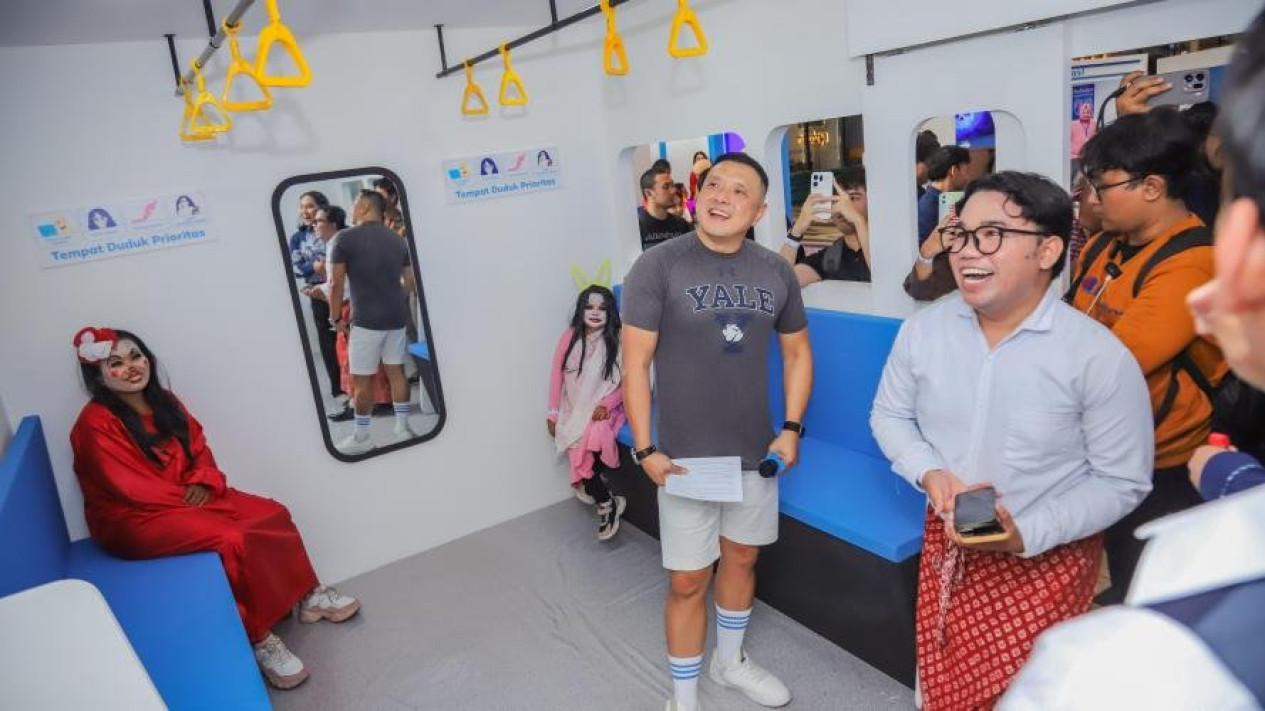 Pieter Lydian, Country Director Meta untuk Indonesia, Facebook Indonesia Angkat Cerita Anak Muda Lewat Festival Kreatif, Pengalaman Immersive: Perpaduan Horor, Komedi, dan Budaya Lokal, Menghubungkan Dunia Maya dan Dunia Nyata, Kreator Indonesia Ramaikan Festival, Meta AI Hadir Memperkaya Pengalaman Pengunjung, Komitmen Facebook untuk Generasi Kreatif Indonesia