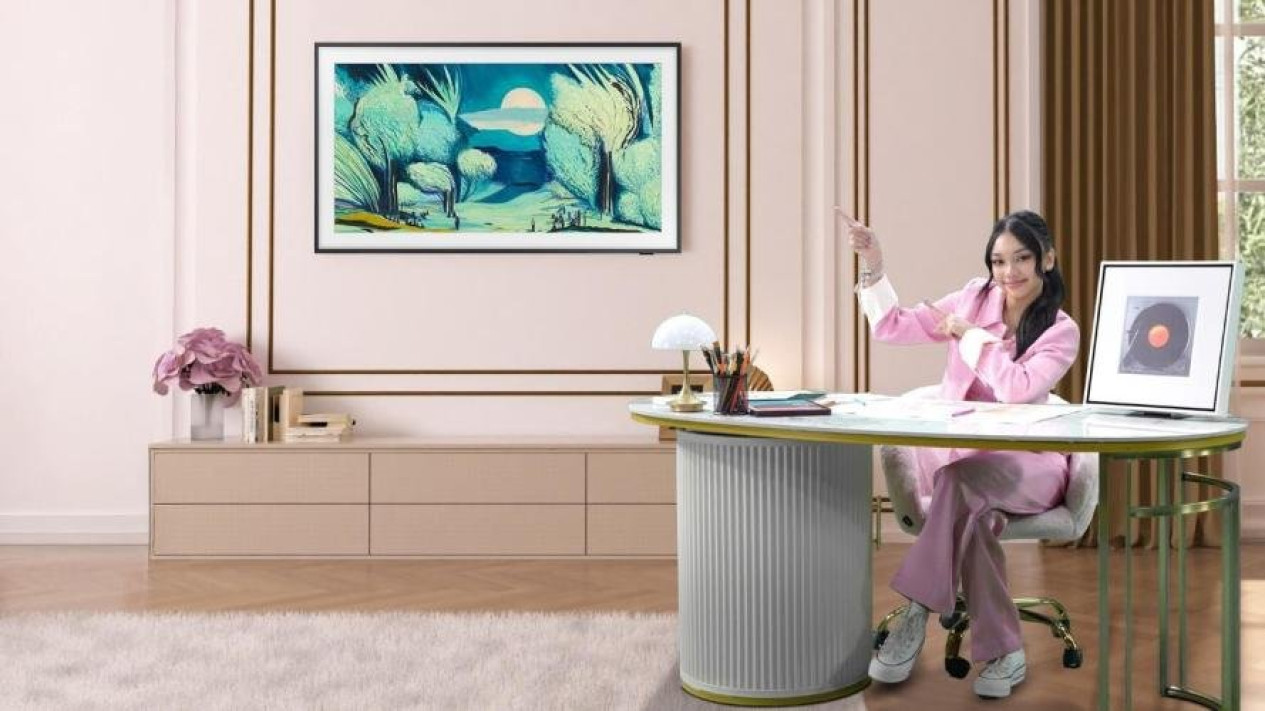 Samsung The Frame, The Frame Samsung: TV Aesthetic yang Bisa Menjadi Galeri Seni Pribadi, Music Frame Samsung: Speaker Aesthetic dengan Dolby Atmos yang Powerful, Q-Symphony Samsung: Rahasia Harmonisasi Sempurna The Frame dan Music Frame, Mengubah Kamar Menjadi Galeri Seni dan Studio Musik, Alasan duo ini cocok untuk generasi muda dan rumah modern, Naura Ayu dan Inspirasi dari The Frame &amp; Music Frame, Waktunya Menghadirkan Galeri Seni Modern di Rumah Anda
