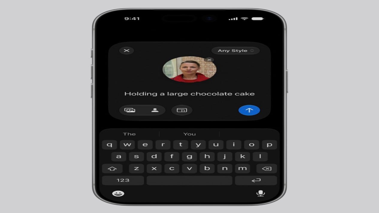 Tangkapan layar fitur AI Playground di macOS 27., Desain Liquid Glass Hadirkan Tampilan Lebih Segar dan Personal, macOS 27 menghadirkan berbagai penyempurnaan desain kecil., Bukan Cuma Cantik, Performa pun Melonjak Signifikan, Aplikasi Siri memungkinkan pengguna melihat riwayat percakapan dengan chatbot., Siri AI: Chatbot Cerdas yang Pahami Isi Layar MacBook Anda, Safari dapat mengelompokkan tab menggunakan AI dan membuat ekstensi berdasarkan perintah., Kamera dan Safari Ikut Makin Pintar Berkat Apple Intelligence, Tangkapan layar fitur AI Playground di macOS 27., Edit Foto Jadi Lebih Kreatif dengan Generative AI, Antarmuka fitur AI Playground di macOS 27., Potensi Rilis macOS 27 Golden Gate untuk Pengguna di Indonesia, Ilustrasi fitur Ekspansi Foto berbasis AI di macOS 27., Ilustrasi fitur Spatial Reframing untuk mengubah perspektif foto di macOS 27., Logo Apple Intelligence di m‌acOS 27 Golden Gate.