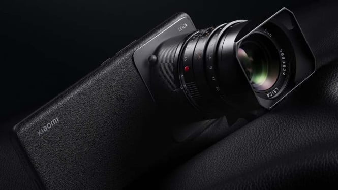 HP Leica Terbaik 2024, 1. LEICA Leitz Phone 2, HP dengan Kamera Setara DSLR, 2. Leitz Phone 3, Generasi Terbaru dengan Fitur Kamera Unggulan, 3. Huawei Mate 40 Pro+, HP Kamera LEICA dengan Stabilisasi Terbaik, 4. Huawei Mate 50 Pro, Pilihan HP Kamera LEICA dengan Zoom 100x, 5. Huawei P50 Pro, HP Terbaik dengan Empat Kamera LEICA, 6. Huawei P60 Pro, Kamera LEICA dengan Kualitas Optimal, 7. Huawei Mate X3, HP Kamera LEICA untuk Fotografi Fleksibel, 8. Xiaomi 14T, Kamera LEICA dengan Layar Berkualitas IP68