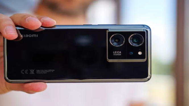 Xiaomi 13T Anjlok di Mei 2025, Kamera Leica Setera DSLR dan Layar 144Hz, Cuma Segini Harganya?!, Xiaomi 13T: Bikin Foto Auto Pro dengan Sentuhan Kamera Leica, Layar AMOLED 144Hz Xiaomi 13T: Scrolling dan Gaming Semulus Sutra, Performa Gahar Xiaomi 13T: Libas Game Berat dan Multitasking Tanpa Ngelag, Harga Xiaomi 13T: Fitur Flagship di Kantong Aman, Kesimpulan: Xiaomi 13T, Pilihan Cerdas untuk Pengalaman Premium, Yuk, Share Pengalamanmu!