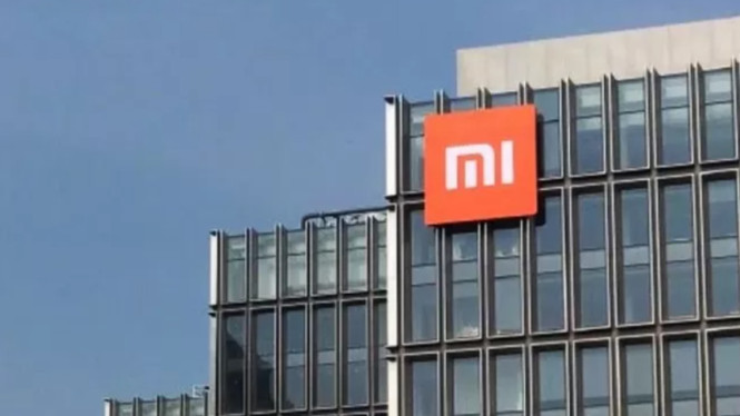 Xiaomi, HyperOS: Senjata Baru Xiaomi Hadapi Ketidakpastian, Kolaborasi Raksasa Tiongkok: Strategi atau Taktik Bertahan?, Xiaomi Juga Siapkan Chipset Sendiri: Menuju Kemandirian Teknologi, Apa Artinya Bagi Konsumen?, Xiaomi Tidak Menyerah: Antisipasi Bukan Berarti Panik