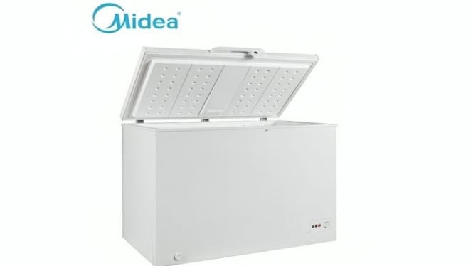 Rekomendasi Freezer Box Murah &amp; Awet untuk UMKM, Kapasitas Besar tapi Tetap Hemat Listrik, 1. Midea HS-258CK: Freezer 198 Liter dengan Teknologi Super Freezing, 2. SHARP FRW-210: Desain Stylish dan Fast Freezing, 3. Polytron PCF 129: Freezer Kecil, Daya Mini, Performa Maksimal, 4. MODENA MD 0211 MAWH: Fleksibel sebagai Pendingin dan Pembeku, 5. RSA CF 310-R: Kapasitas Jumbo untuk Usaha Skala Menengah, Panduan Memilih Freezer Box untuk UMKM, Pilih Konsumsi Listrik yang Efisien, Penutup: Freezer yang Tepat Bantu Usaha Lebih Hemat dan Efisien