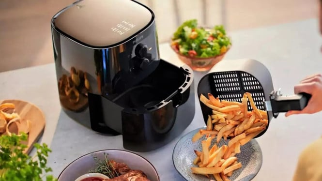 Air Fryer Modern dengan Teknologi Canggih, Cocok untuk Keluarga Anda, Air Fryer Hemat Energi, Kenapa Penting?, Inilah Daftar Air Fryer Favorit yang Wajib Kamu Ketahui!, Advance Electric ADF-35A , Miku Digital Air Fryer 650 , Pilih Mana Sesuai Kebutuhanmu?