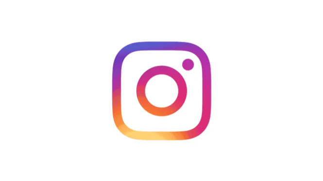 Resmi! Instagram Uji Coba Fitur Repost Mirip TikTok &amp; Twitter, Mengapa Fitur Repost Kini Kembali Diuji?, Cara Kerja Fitur Repost di Instagram, Manfaat Potensial Bagi Pengguna dan Kreator, Mempermudah Berbagi Konten Menarik, Meningkatkan Jangkauan dan Keterlihatan Kreator, Tantangan dan Strategi Konten Instagram, Fokus pada Konten Orisinal Versus Repost, Masa Depan Fitur Repost di Instagram