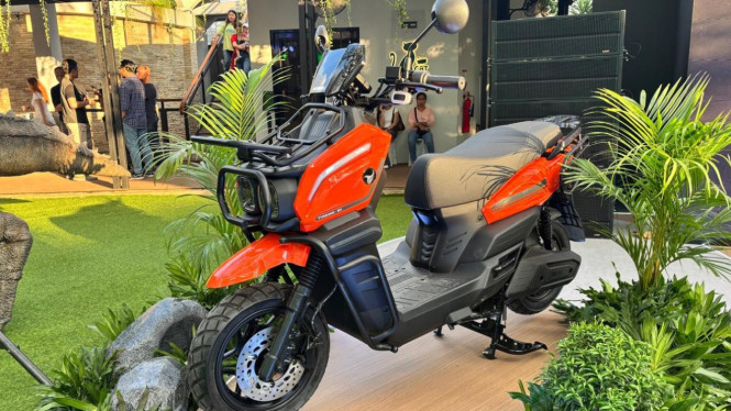 Mengenal Tyranno, Motor Listrik Rp 25 Jutaan dari Indomobil Emotor, Gaya yang Tidak Biasa, Fitur Mantul untuk Teman Perjalanan, Performa Jempolan ala Tyranno, Harga dan Kapan Mulai Dijual?